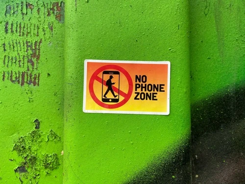 Handyverbot-Sinnvoll oder unsinnig?